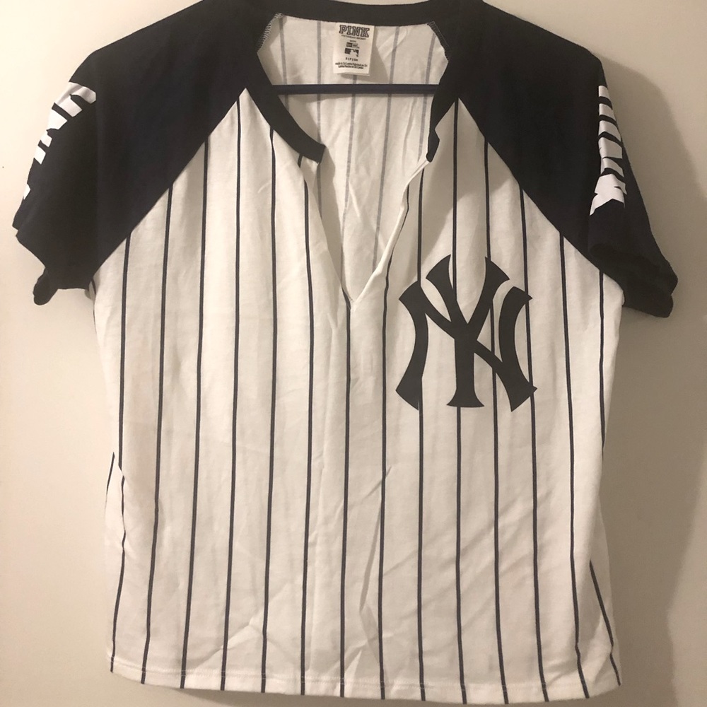 PINK Victoria Secret “New York Yankees” size S